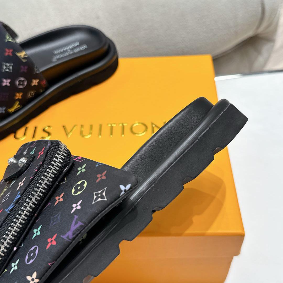 Louis Vuitton LV x TM Pool Pillow Flat Comfort Mule   1AGVRF - EUR FASHION