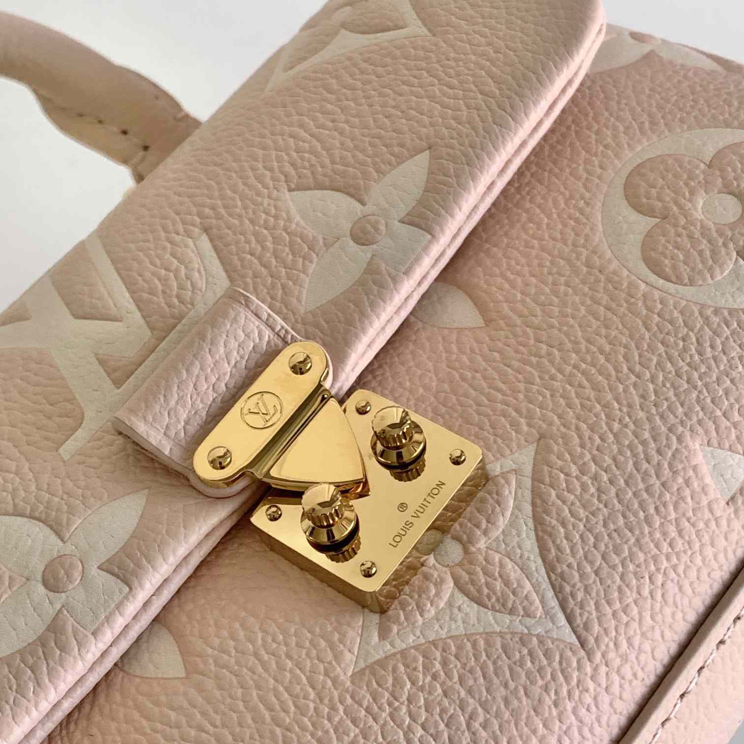 Louis Vuitton Nano Madeleine   M13796 - EUR FASHION
