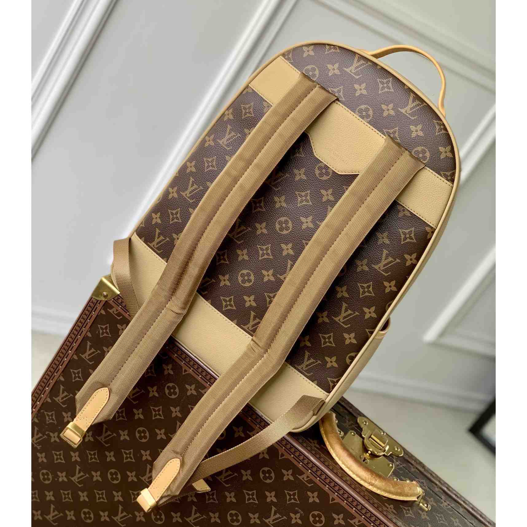 Louis Vuitton Outdoor Backpack   M12624 - EUR FASHION