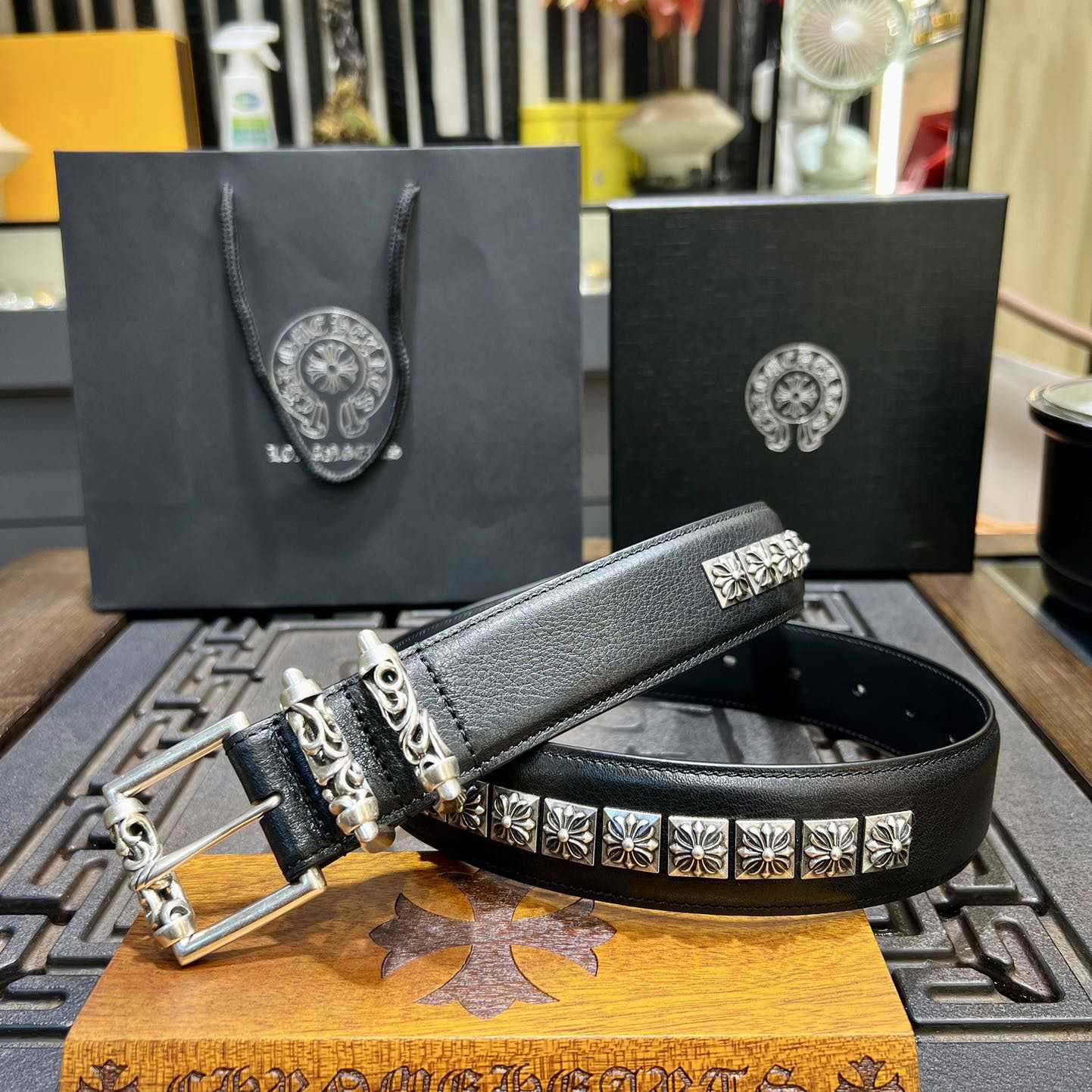 Chrome Hearts Retro Punk Rock Genuine Leather Belt   38MM - EUR FASHION