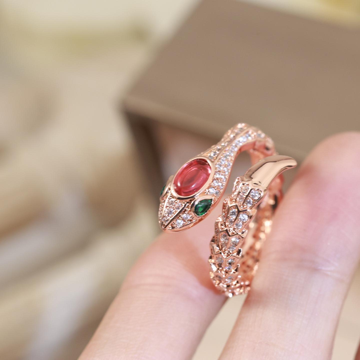 Bvlgari Ring - EUR FASHION