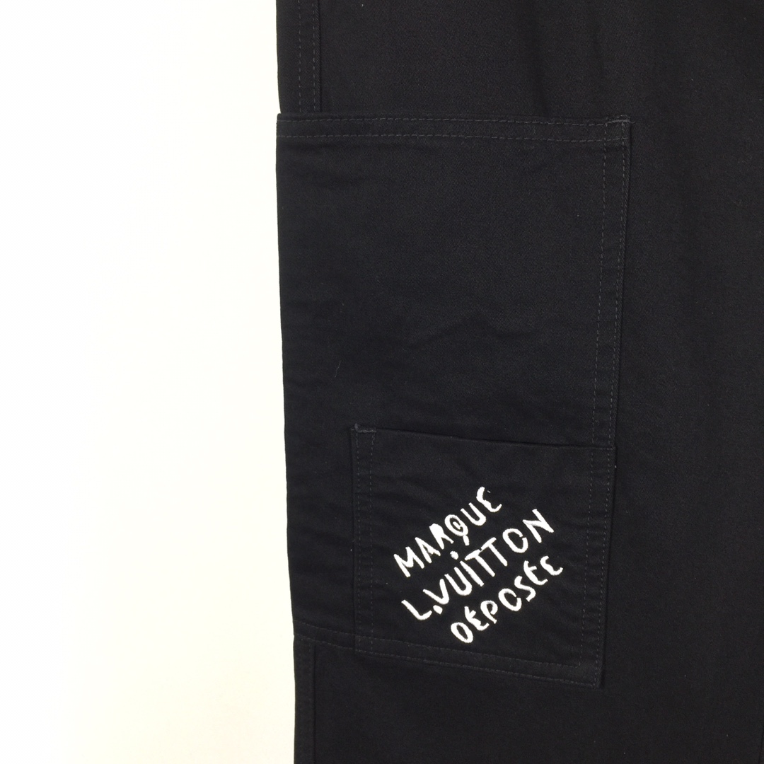 Louis Vuitton Signature Cotton Cargo Pants  1AFJ90 - EUR FASHION