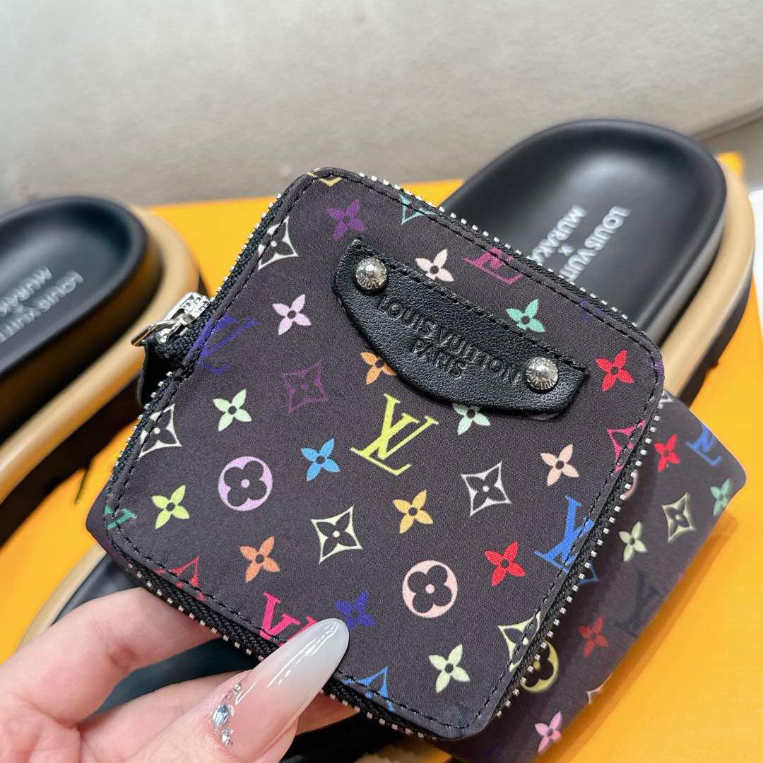 Louis Vuitton LV x TM Pool Pillow Flat Comfort Mule    - EUR FASHION