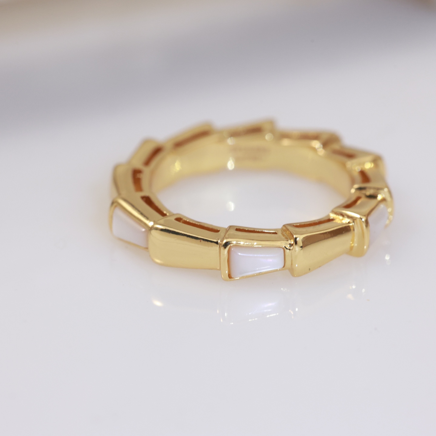Bvlgari Ring - EUR FASHION
