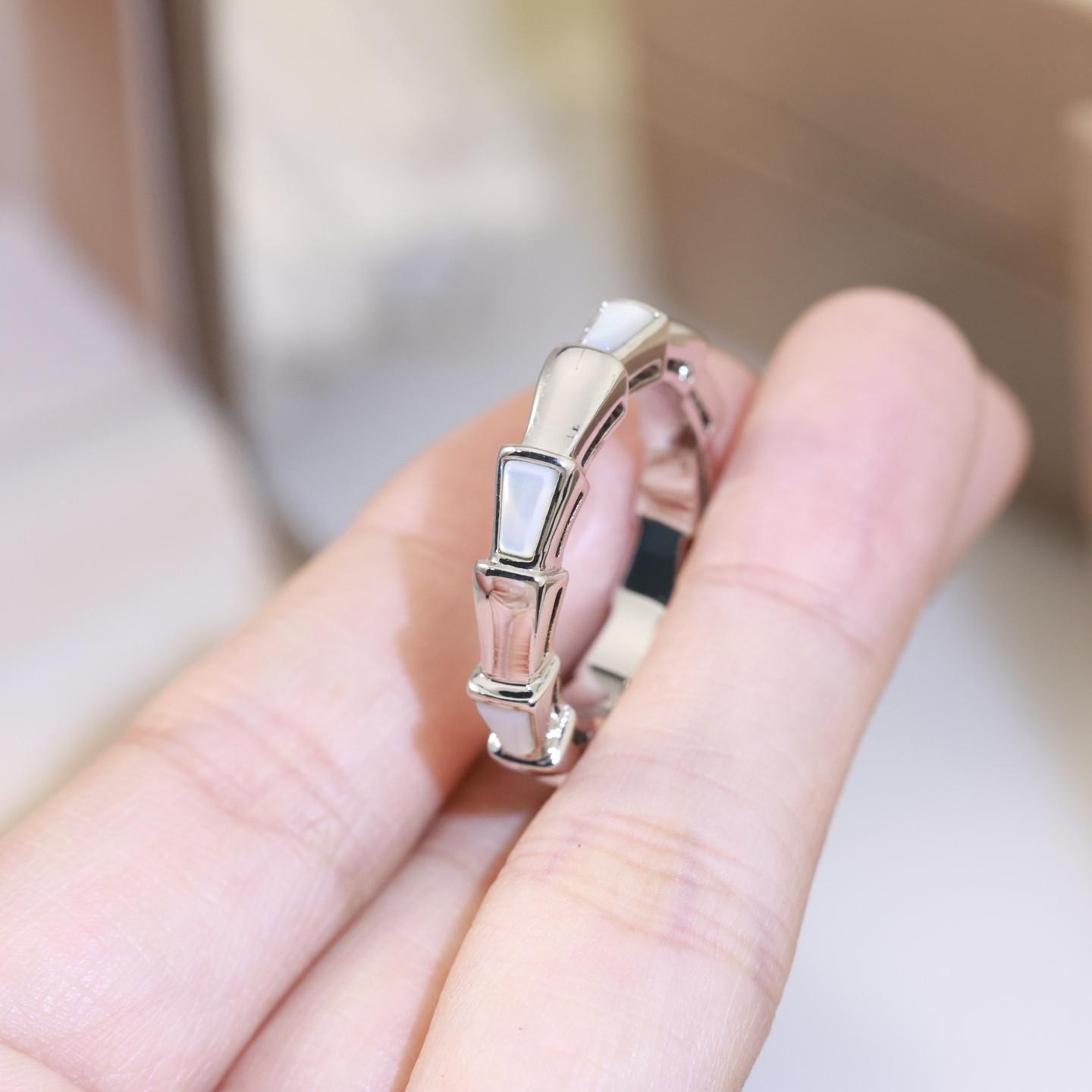 Bvlgari Ring - EUR FASHION