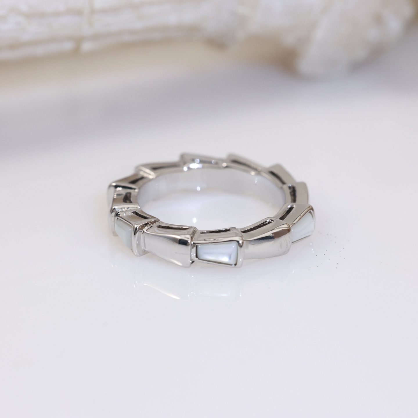 Bvlgari Ring - EUR FASHION