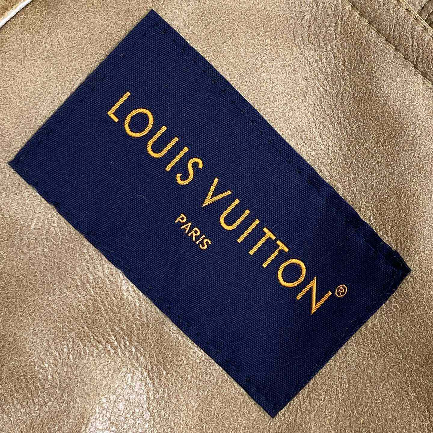 Louis Vuitton Shearling Trucker Jacket   1AGJGD - EUR FASHION