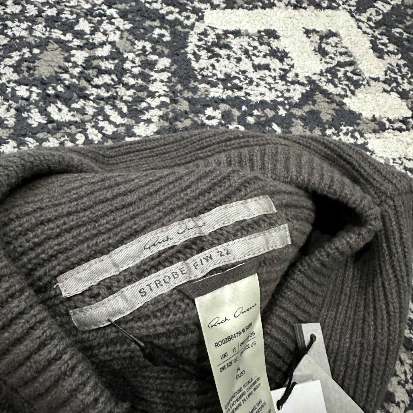 Rick Owens Balaclava Cashmere Knit Hood Hat - EUR FASHION