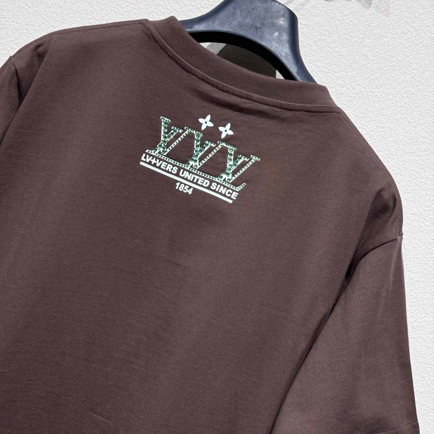 Louis Vuitton Washed Embellished Cotton T-Shirt   1AHCL3 - EUR FASHION