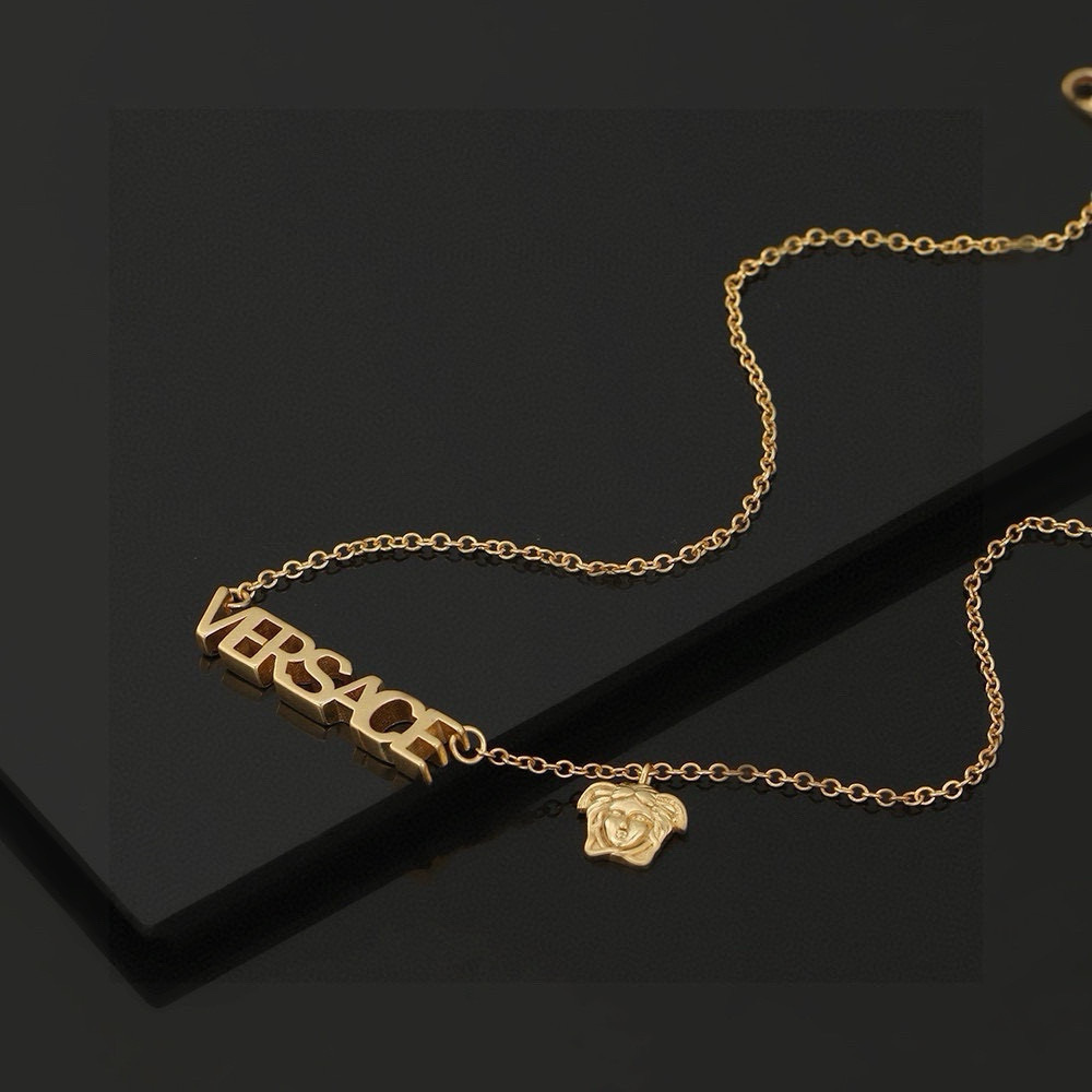 Versace Necklace - EUR FASHION