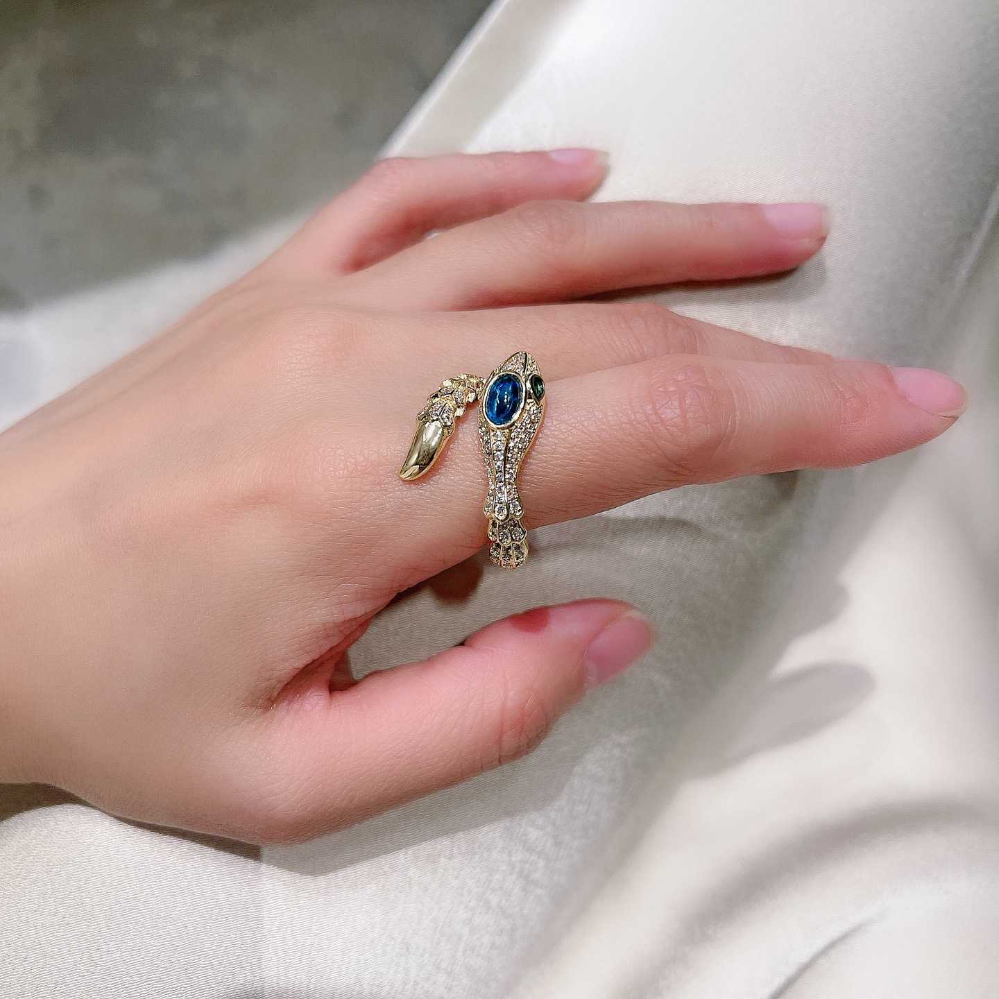 Bvlgari Ring - EUR FASHION