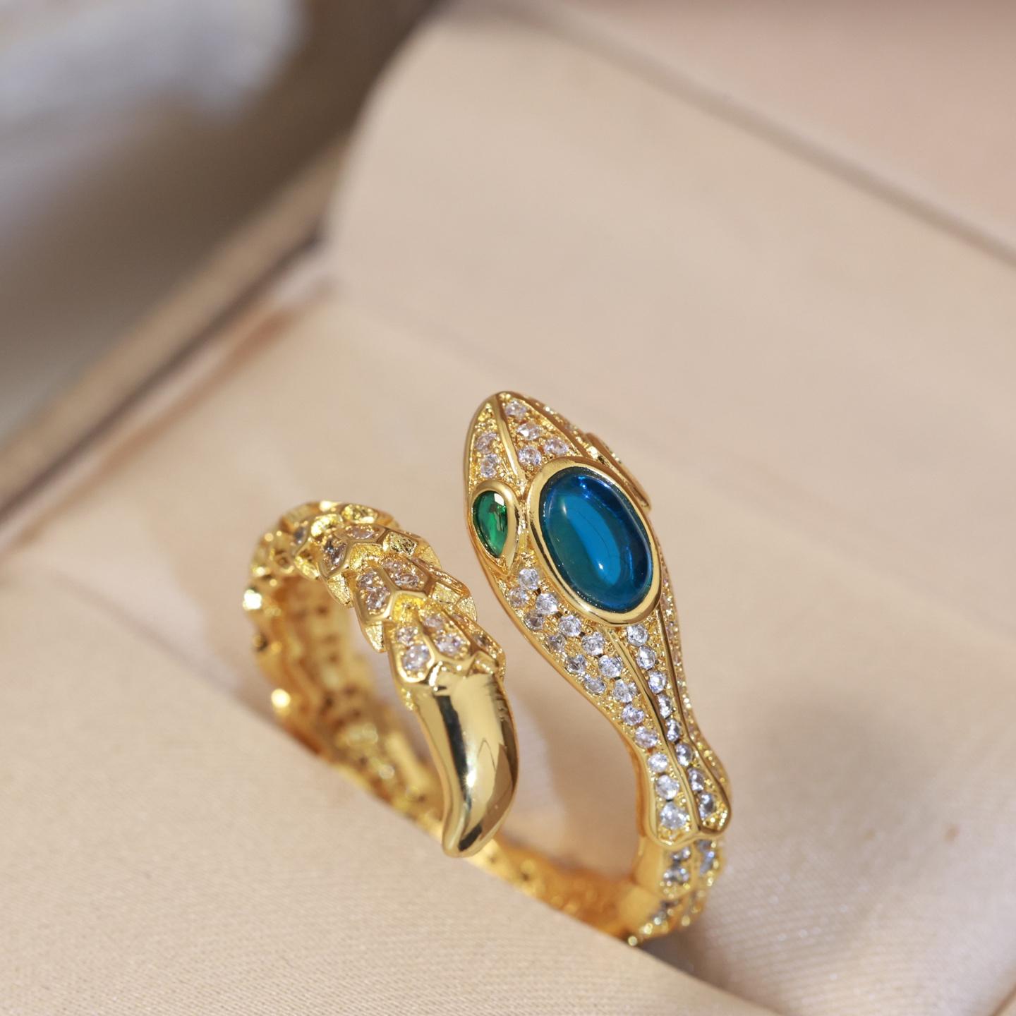 Bvlgari Ring - EUR FASHION