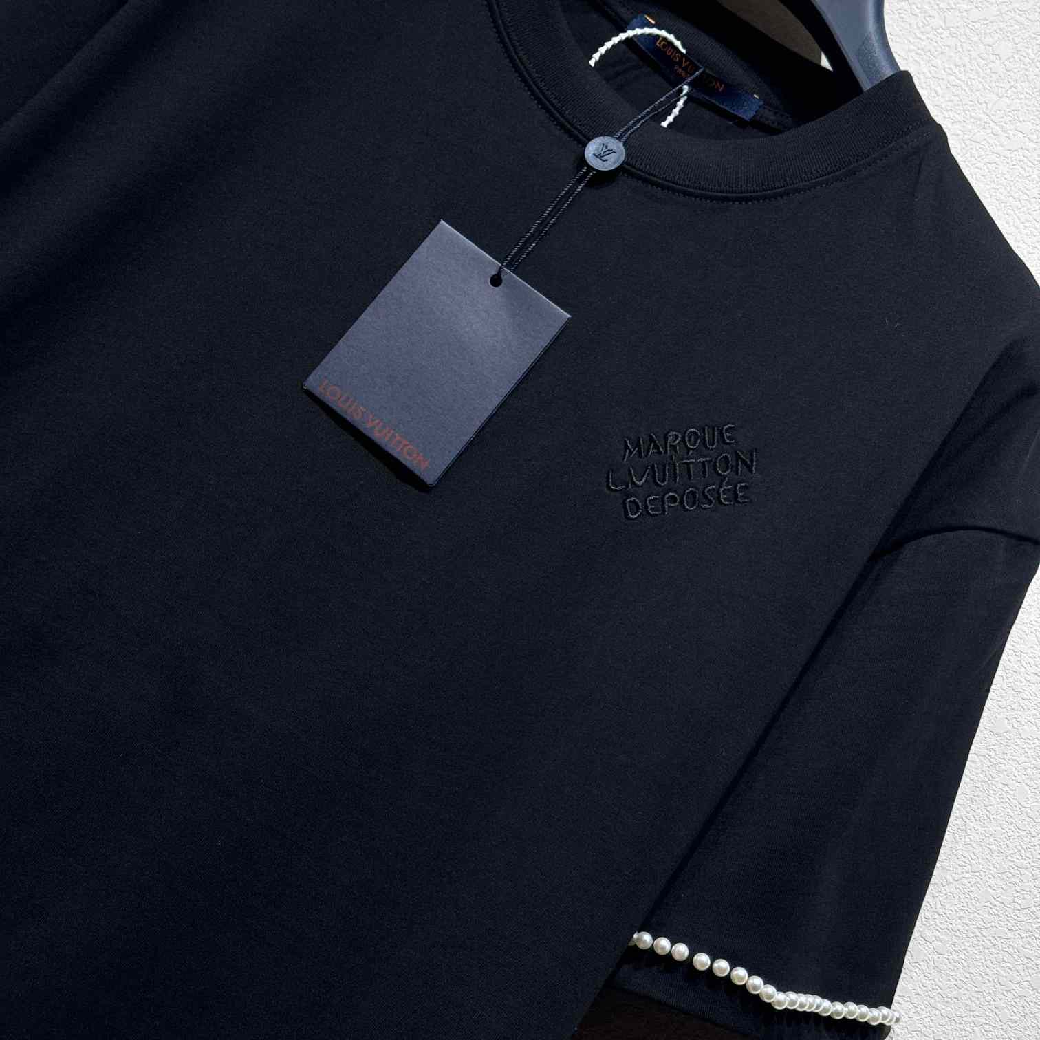 Louis Vuitton Pearl-Embellished Cotton T-Shirt   1AFXOY - EUR FASHION
