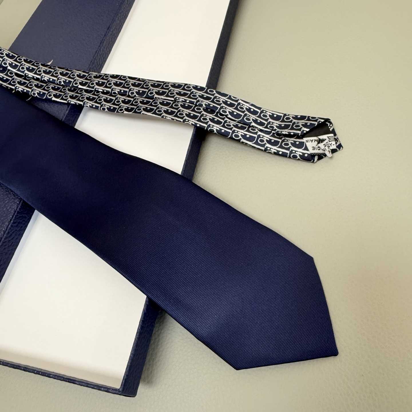 Dior Striped Dior Oblique Tie - EUR FASHION