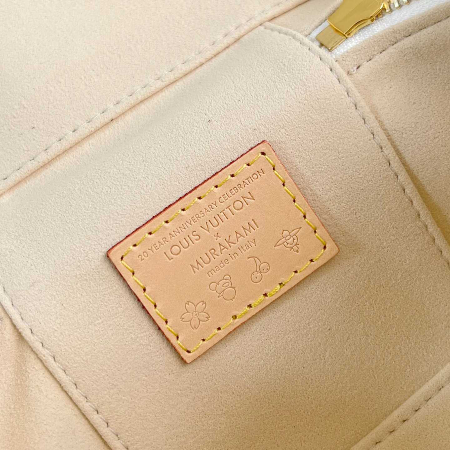 Louis Vuitton LV x TM Vanity Chain Pouch   M13662 - EUR FASHION