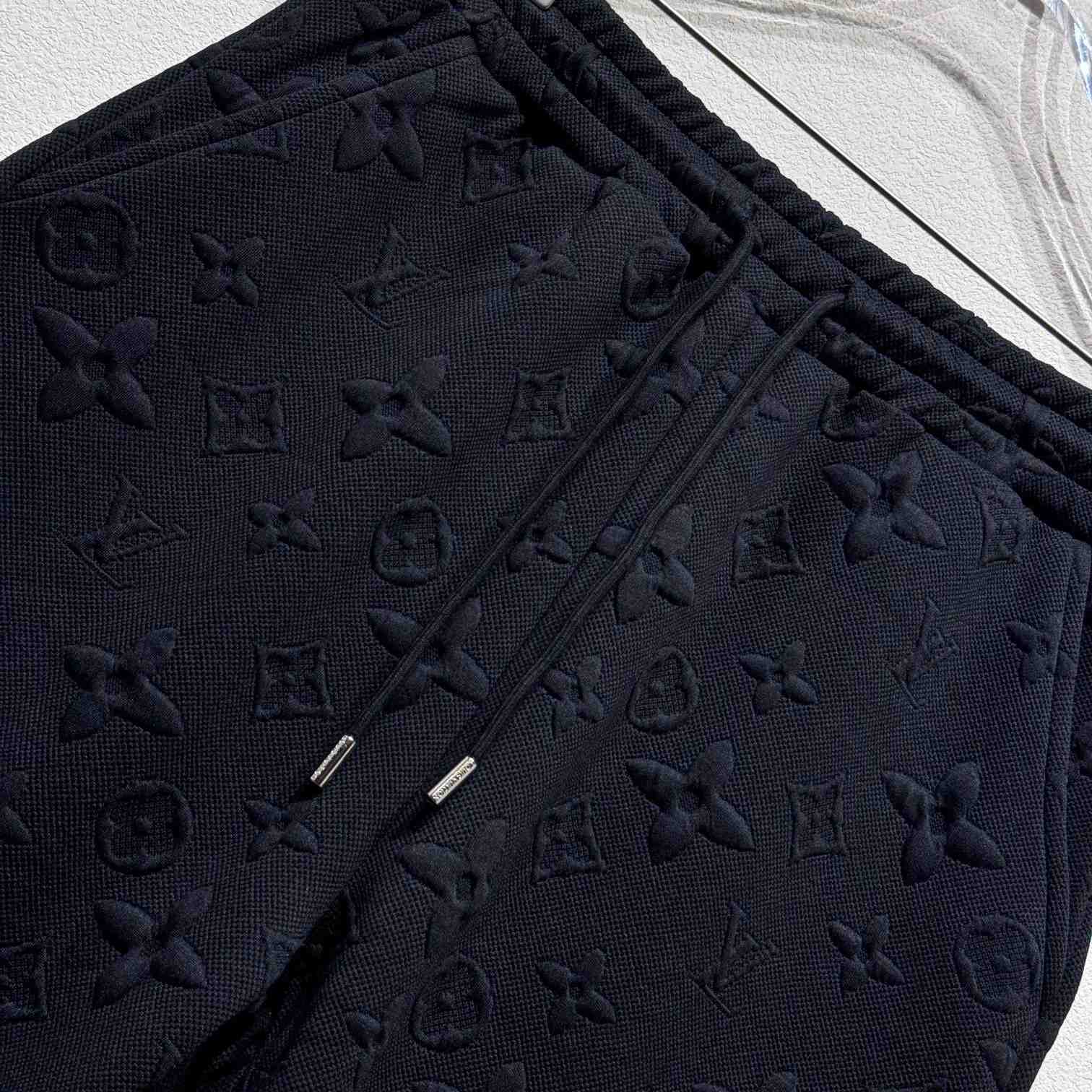 Louis Vuitton Monogram Shorts - EUR FASHION