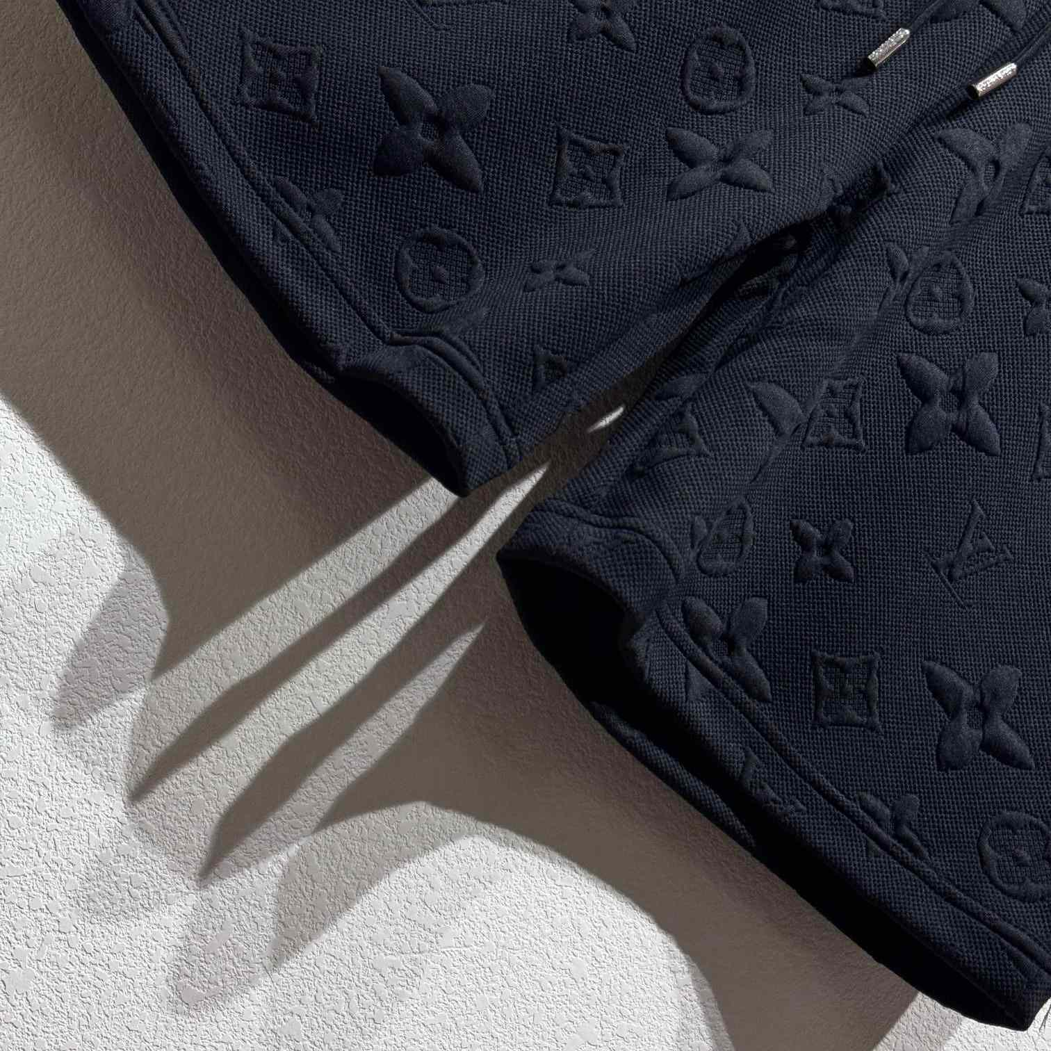 Louis Vuitton Monogram Shorts - EUR FASHION
