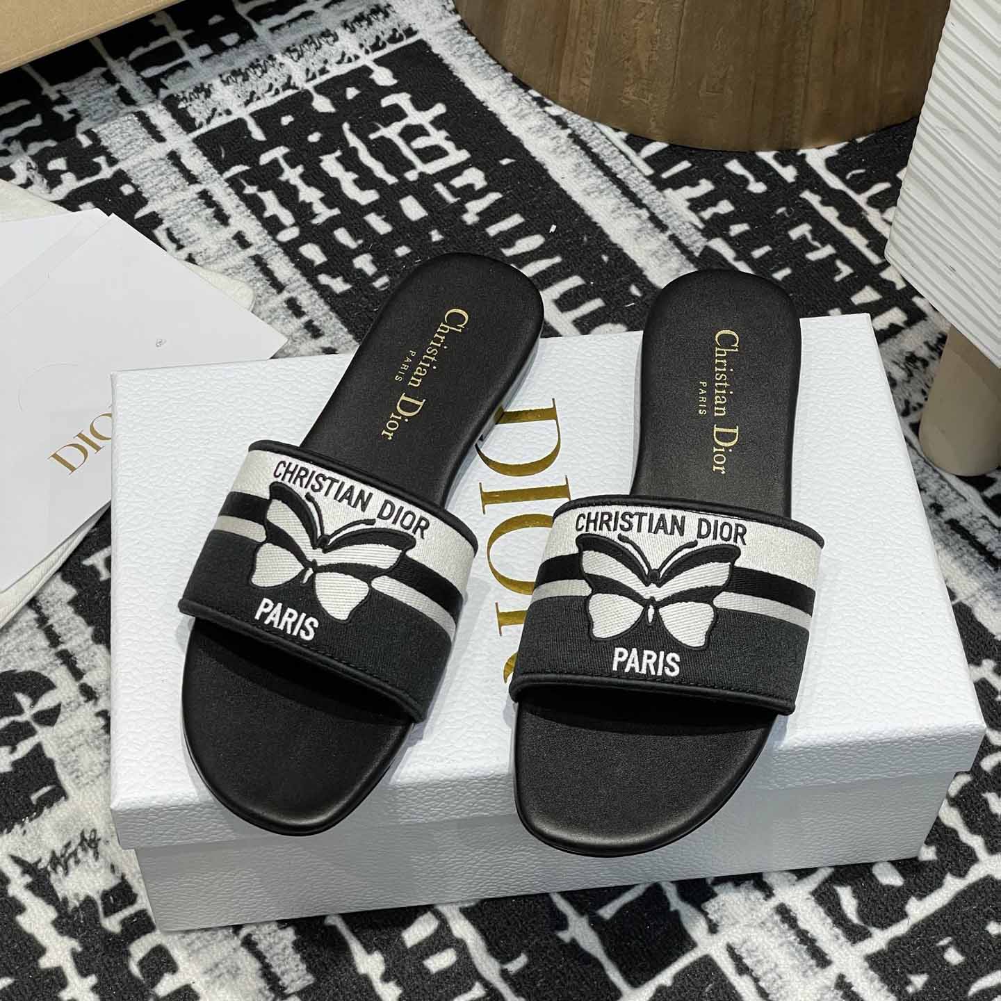 Dior Dway Slide  - EUR FASHION