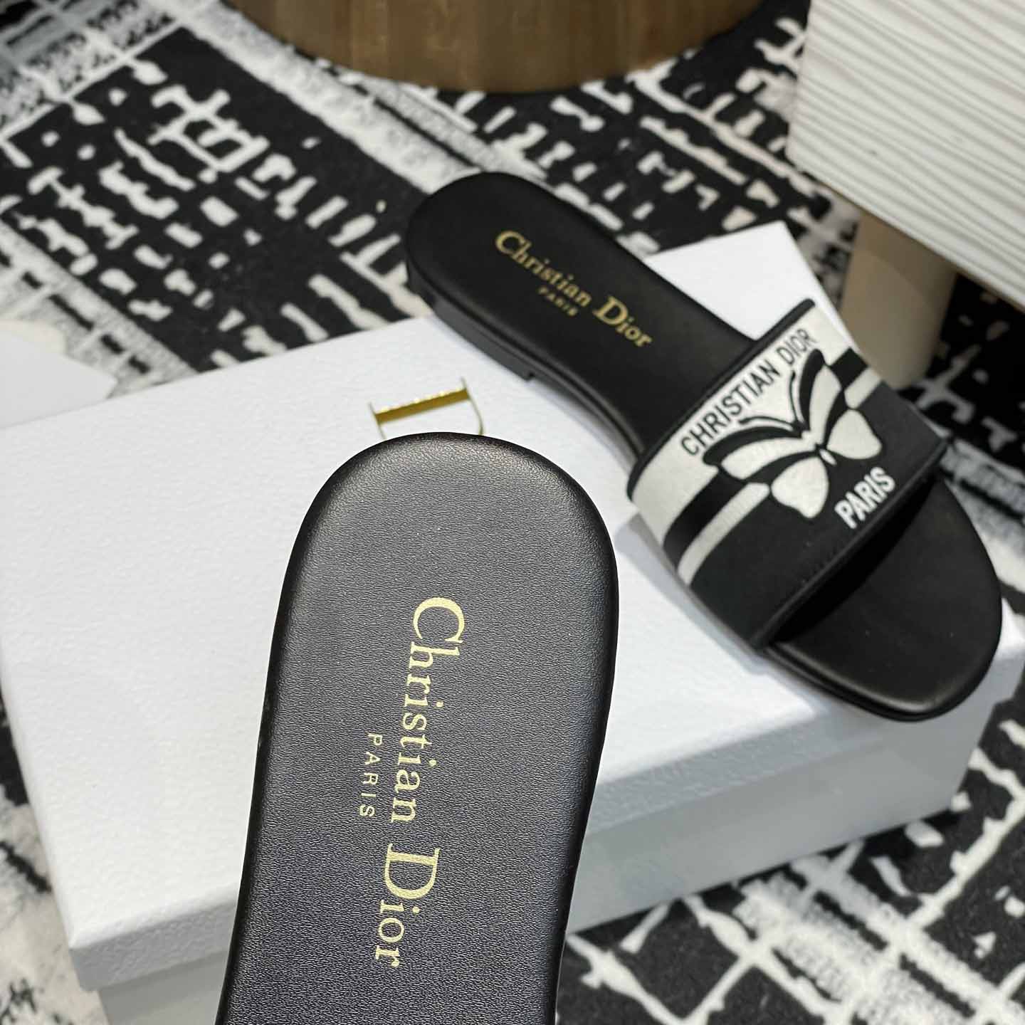 Dior Dway Slide  - EUR FASHION