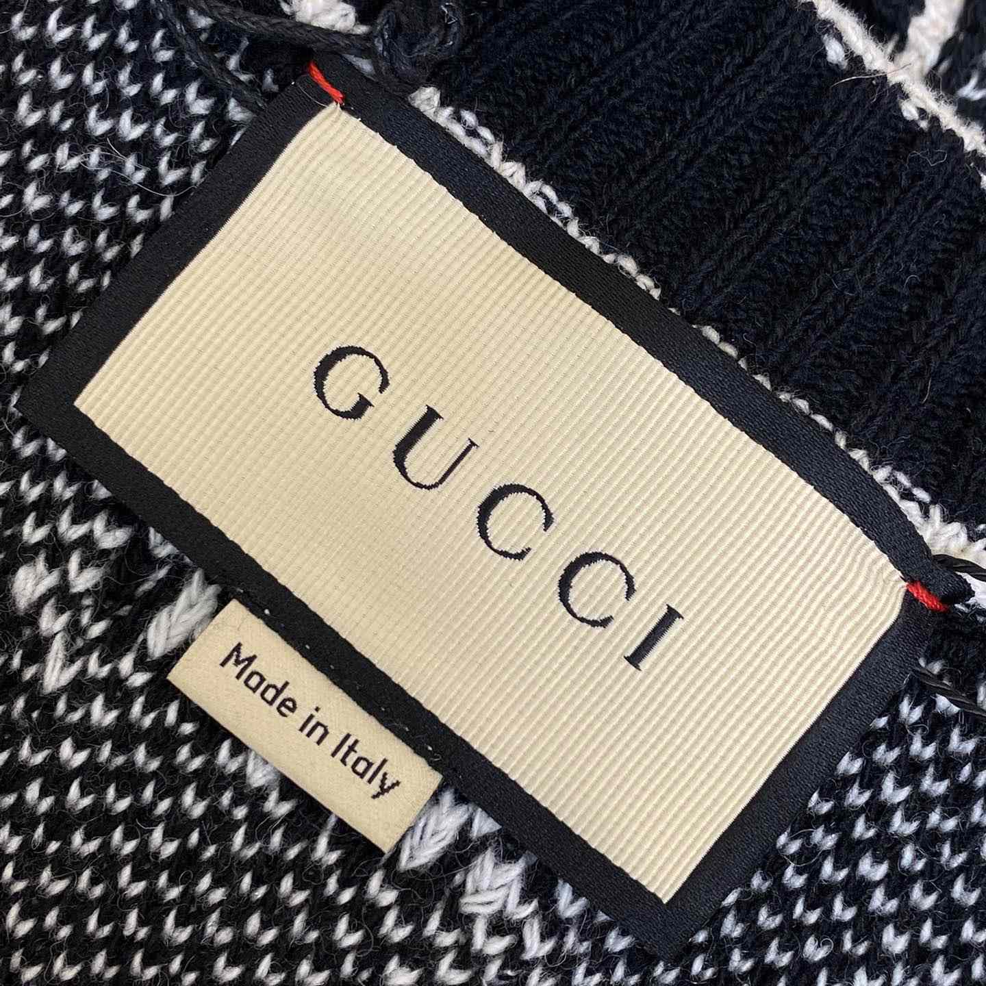Gucci GG Wool Bouclé Jacquard Cardigan - EUR FASHION