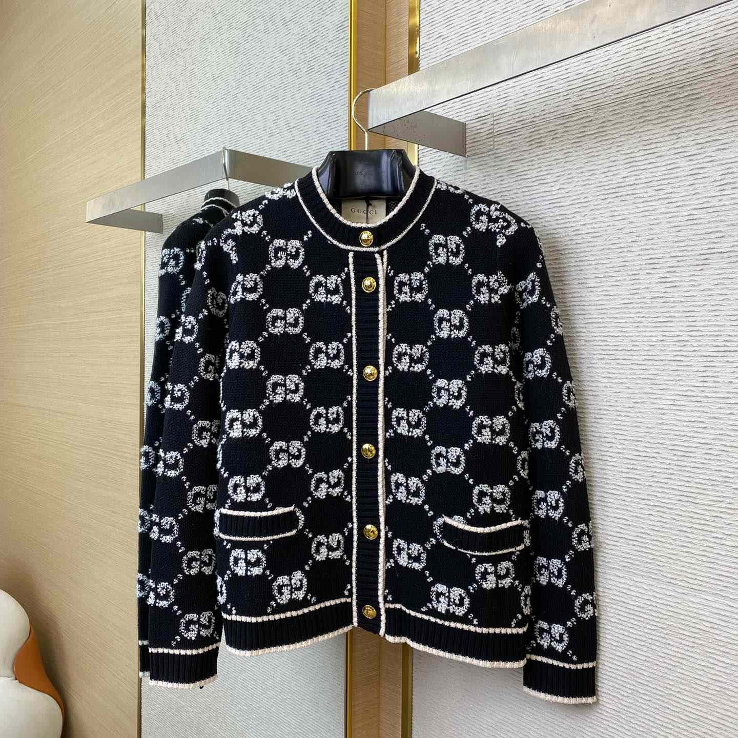 Gucci GG Wool Bouclé Jacquard Cardigan - EUR FASHION