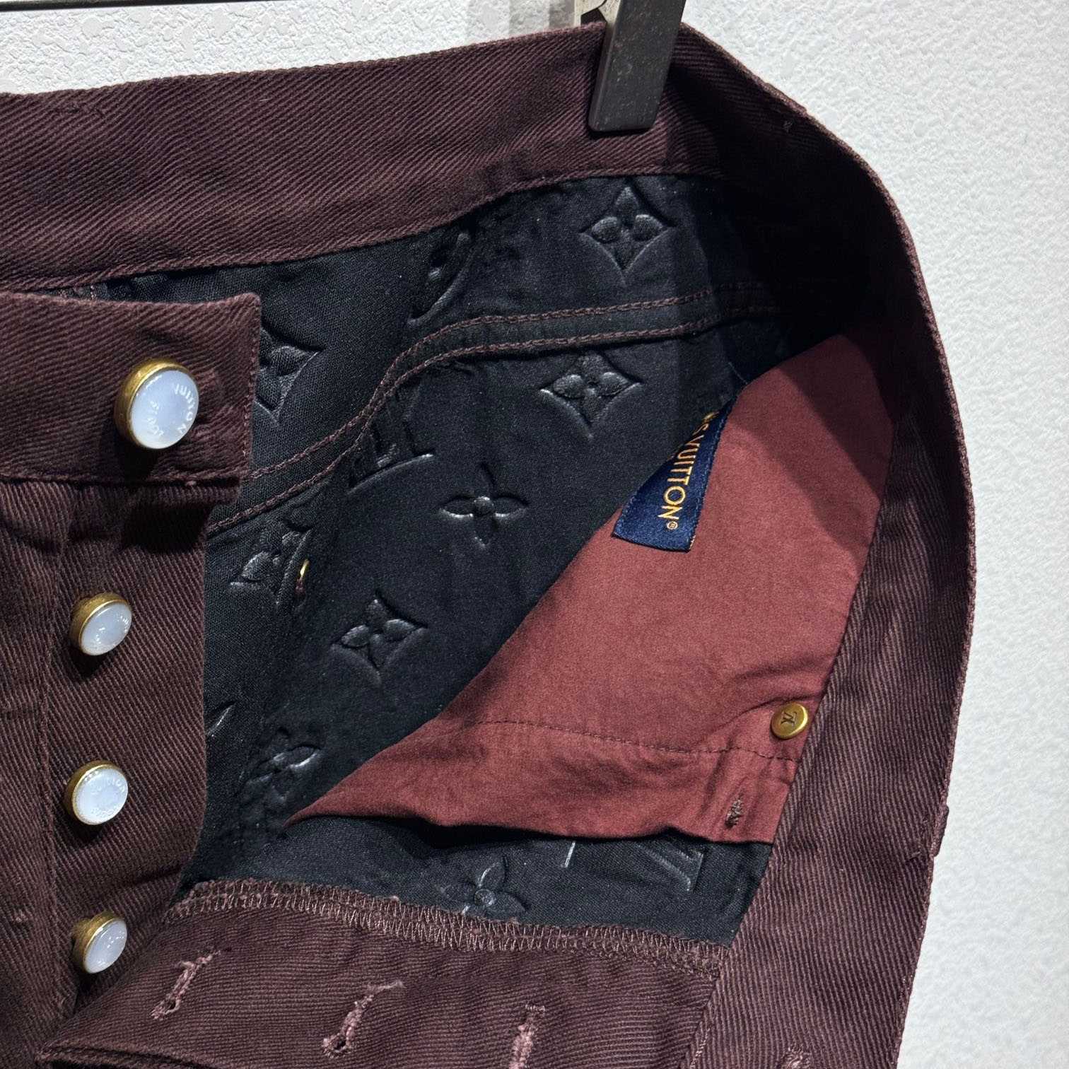 Louis Vuitton Monogram Embossed Skate Pants    - EUR FASHION