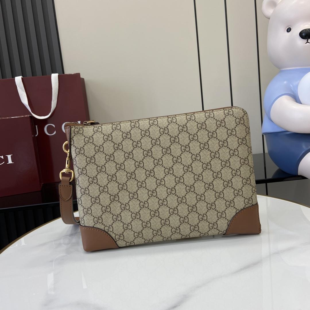 Gucci GG Emblem Small Business Case - EUR FASHION