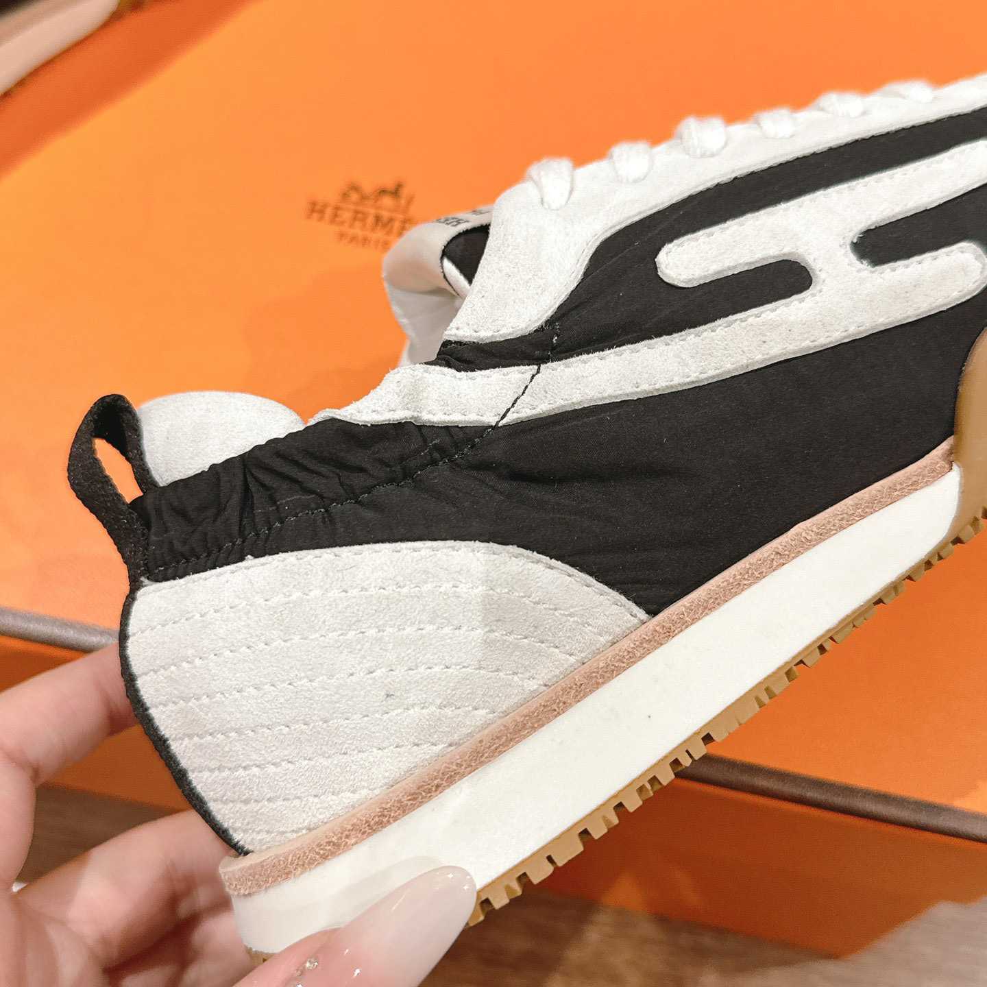 Hermes Jet Sneaker - EUR FASHION