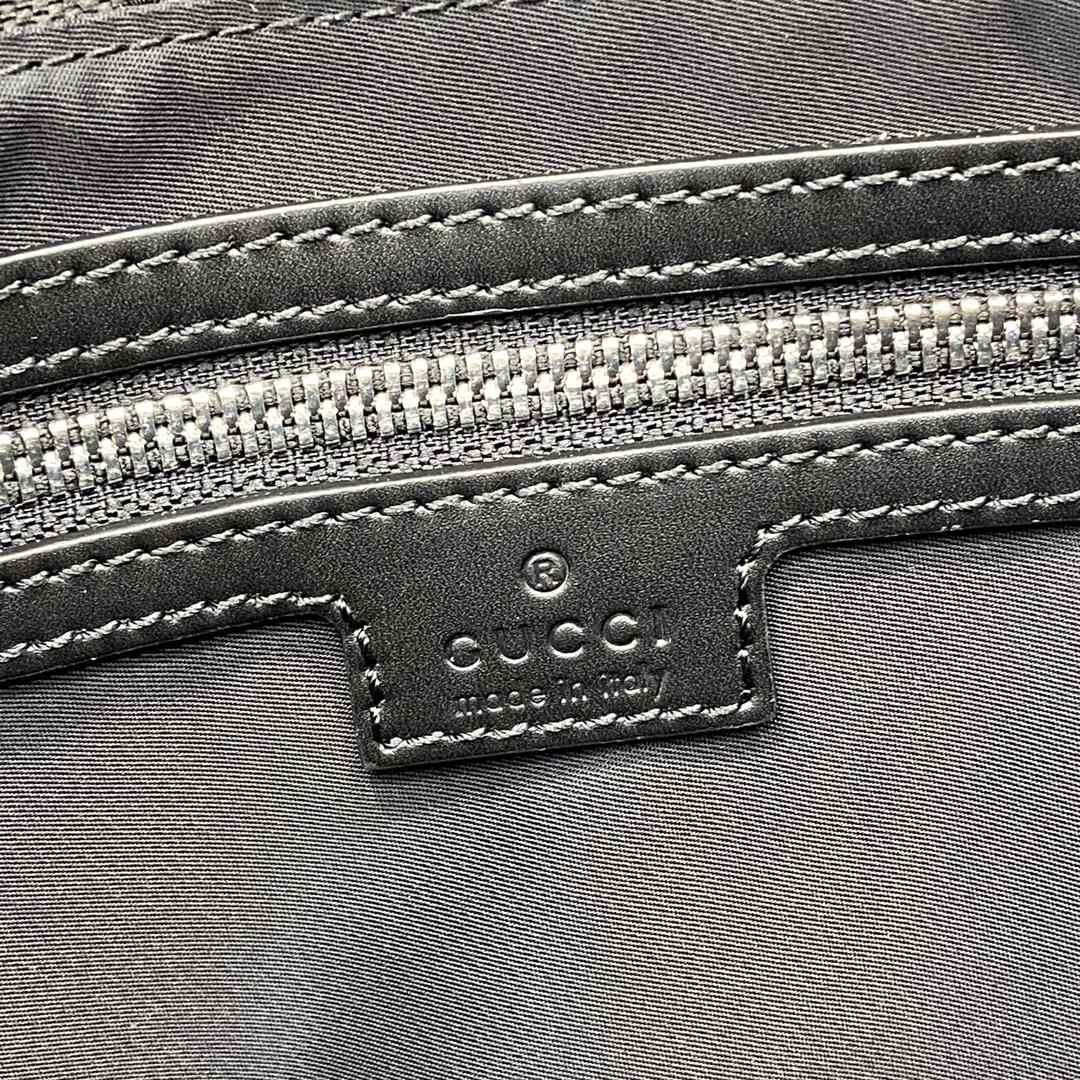 Gucci Medium GG Crossbody Bag With Web - EUR FASHION