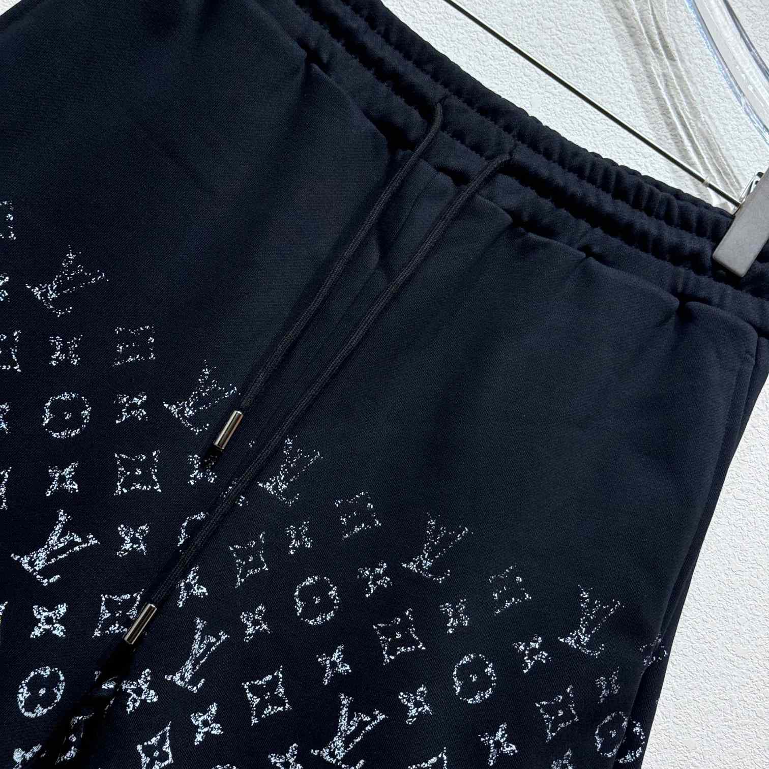 Louis Vuitton Monogram Shorts - EUR FASHION