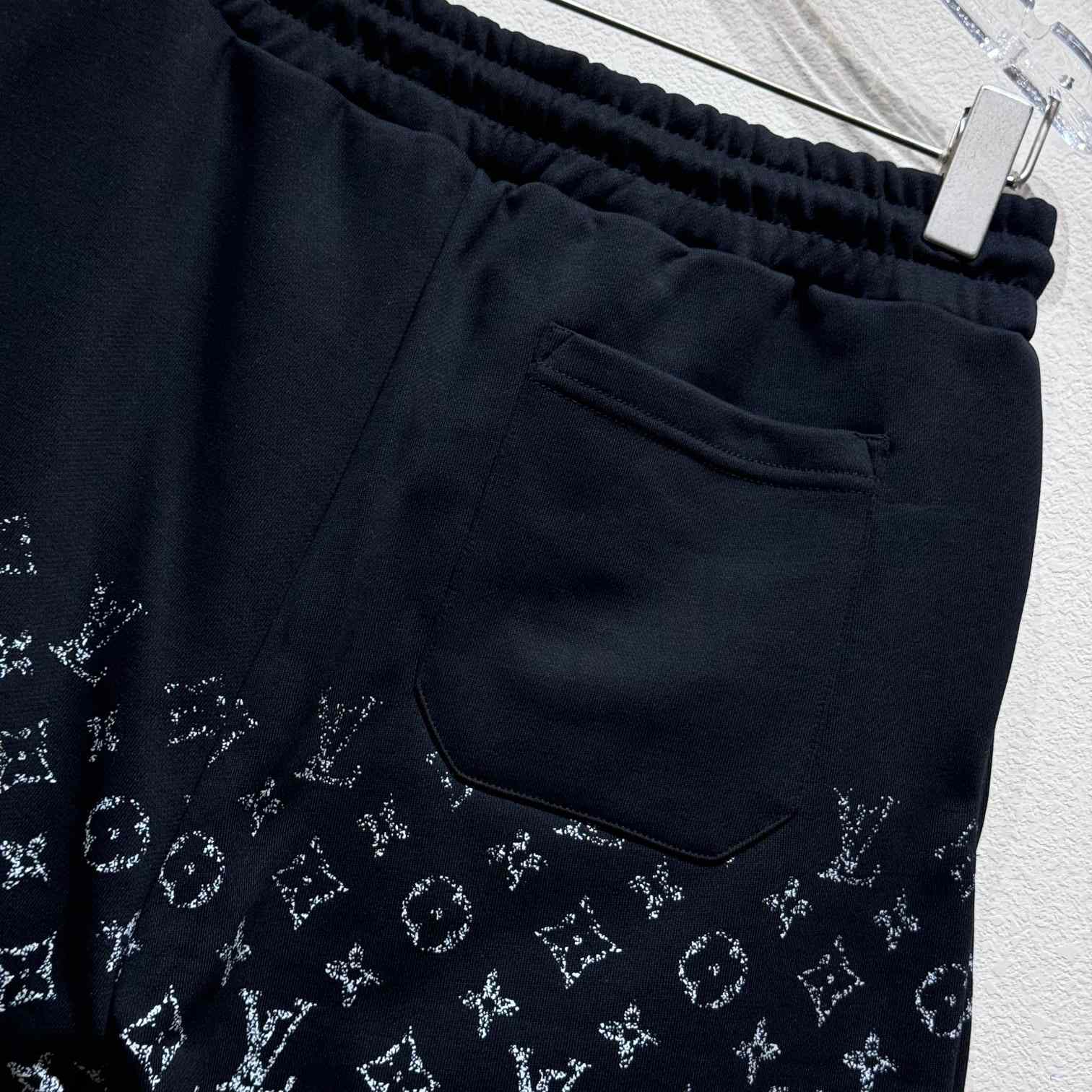 Louis Vuitton Monogram Shorts - EUR FASHION