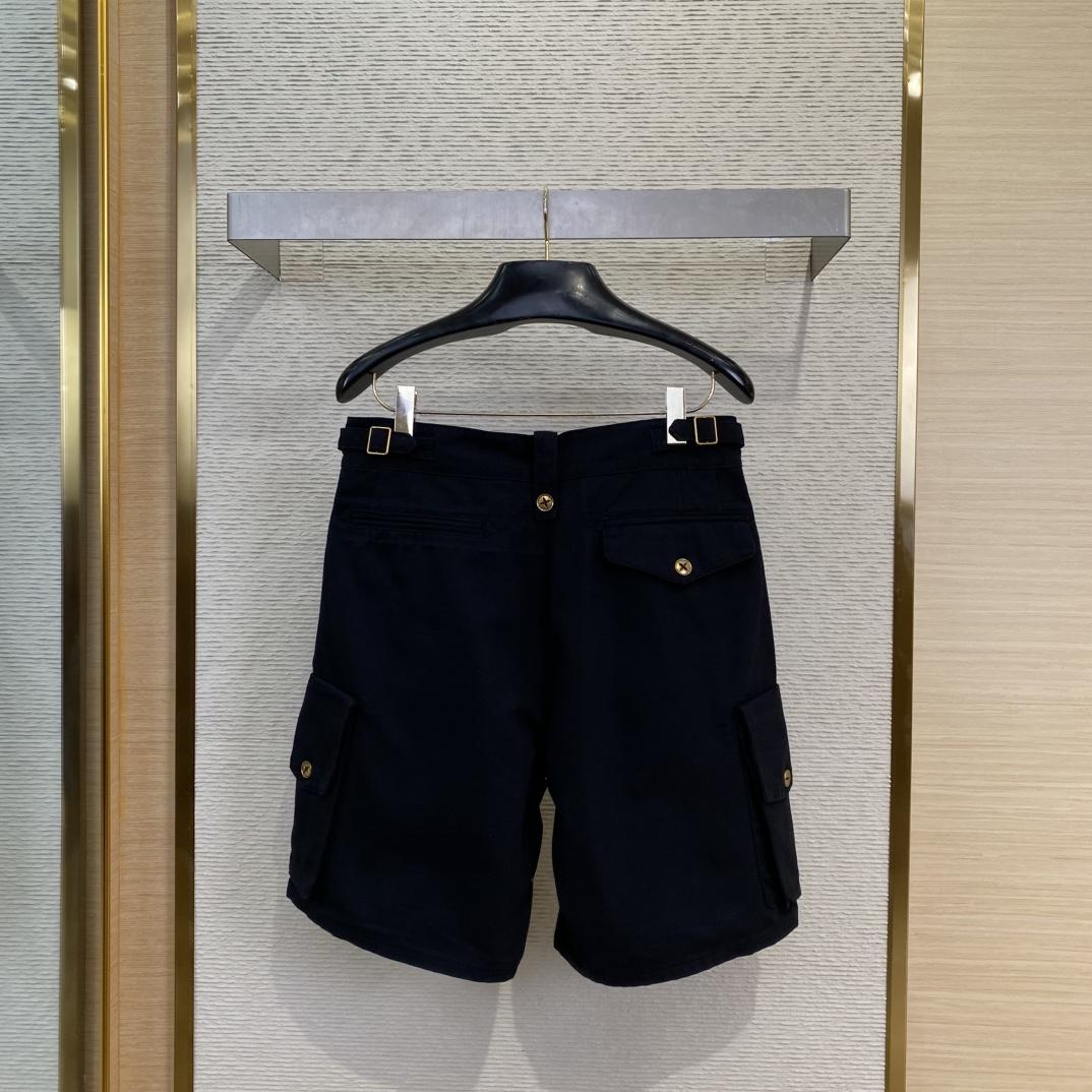 Louis Vuitton Cotton Utility Cargo Shorts   1AFJ54 - EUR FASHION