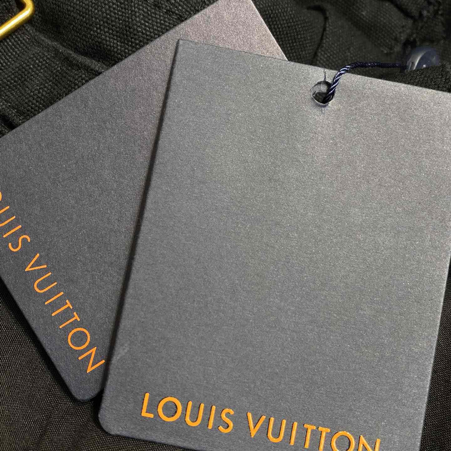 Louis Vuitton Cotton Utility Cargo Shorts   1AFJ54 - EUR FASHION