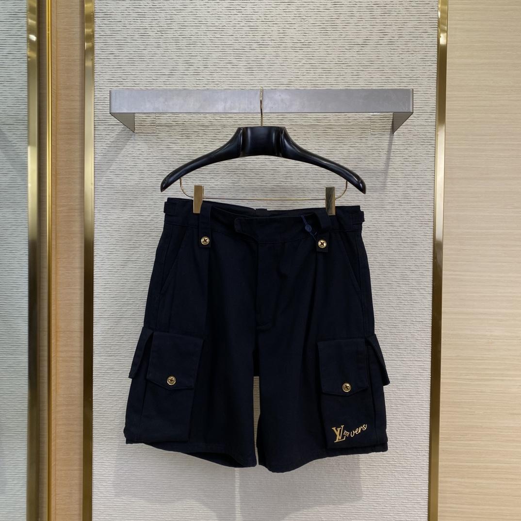 Louis Vuitton Cotton Utility Cargo Shorts   1AFJ54 - EUR FASHION