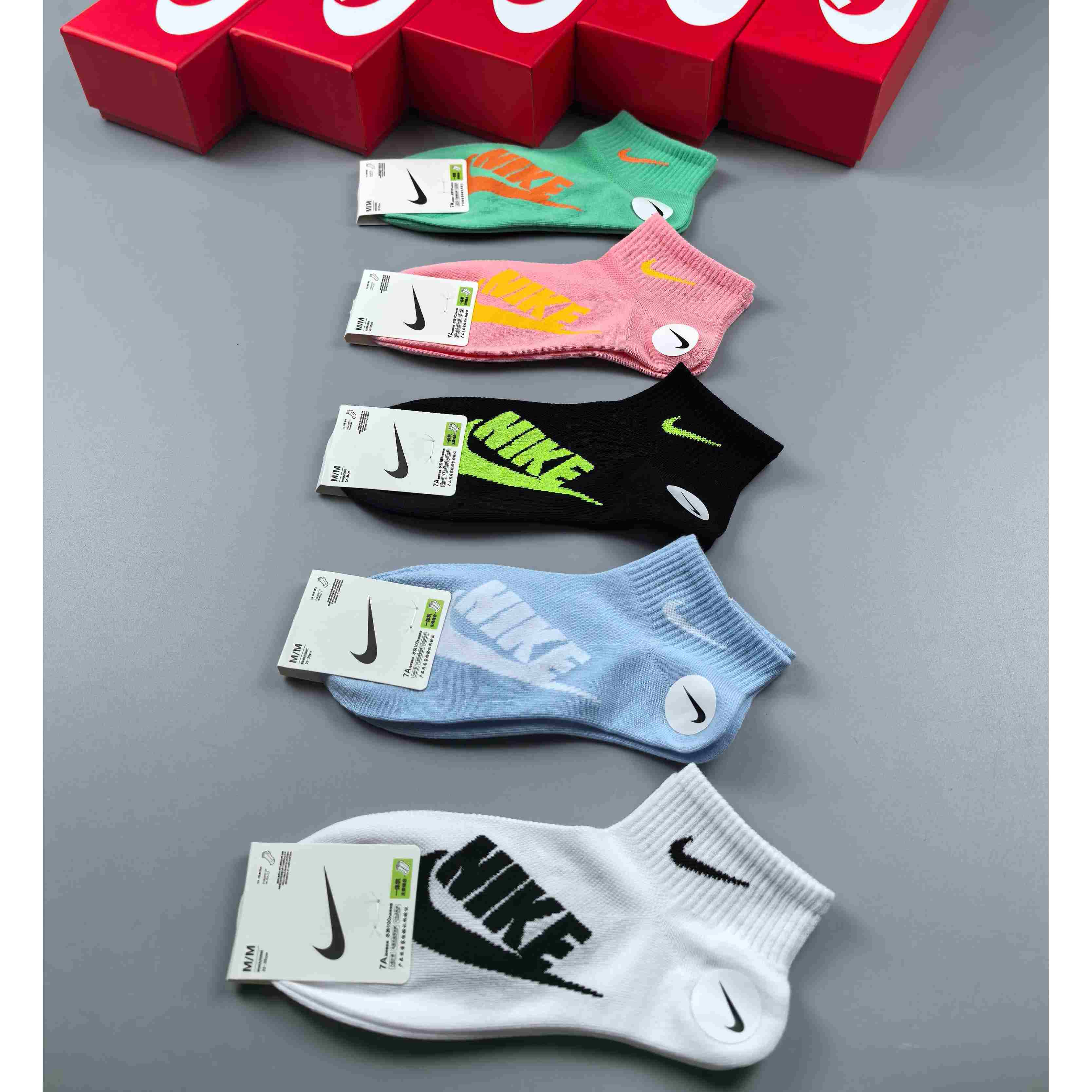 Nike Socks /Box - EUR FASHION