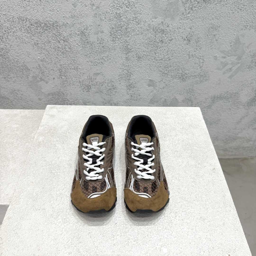 Bottega Veneta Orbit Sneaker - EUR FASHION