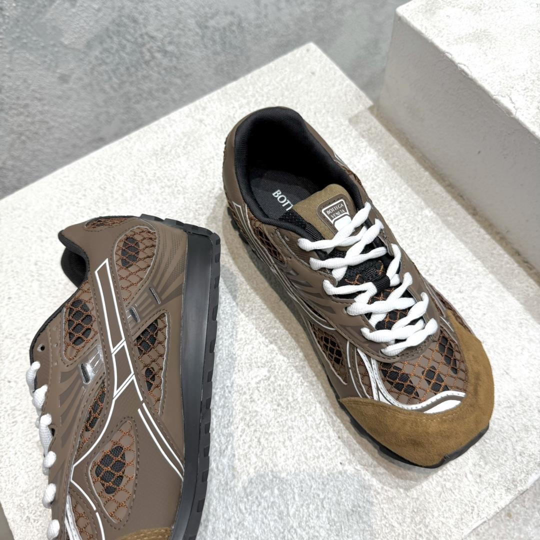 Bottega Veneta Orbit Sneaker - EUR FASHION