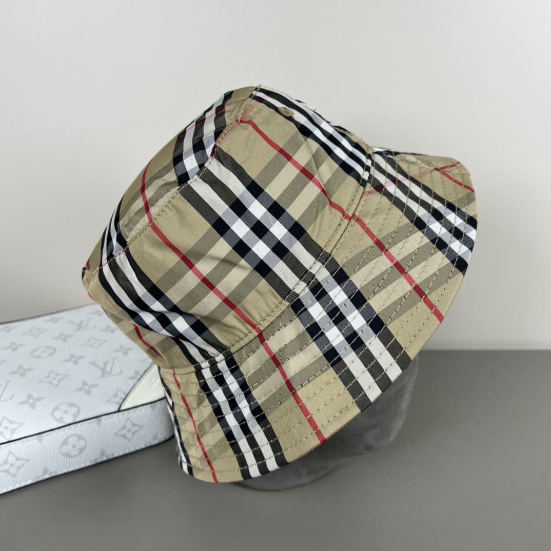 Burberry Check Bucket Hat - EUR FASHION