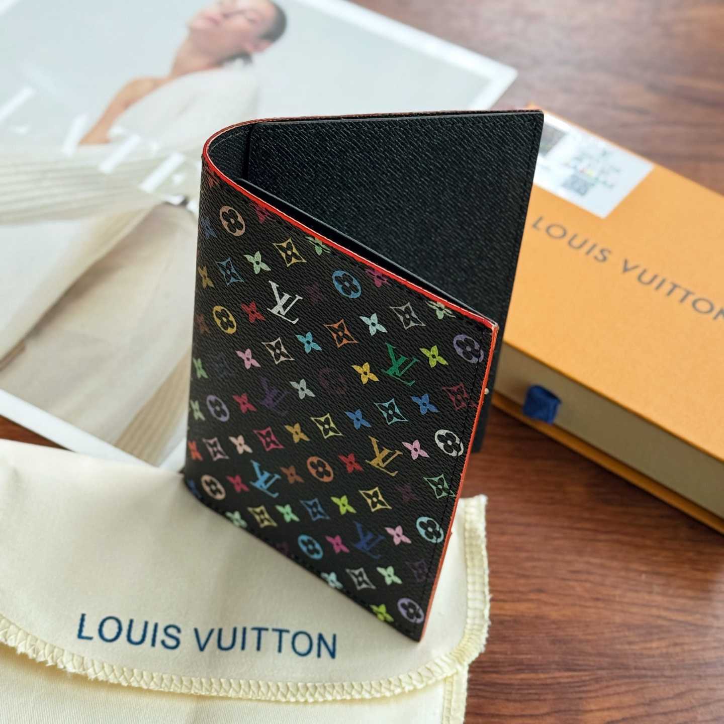 Louis Vuitton LV x TM Passport Cover   M13414 - EUR FASHION