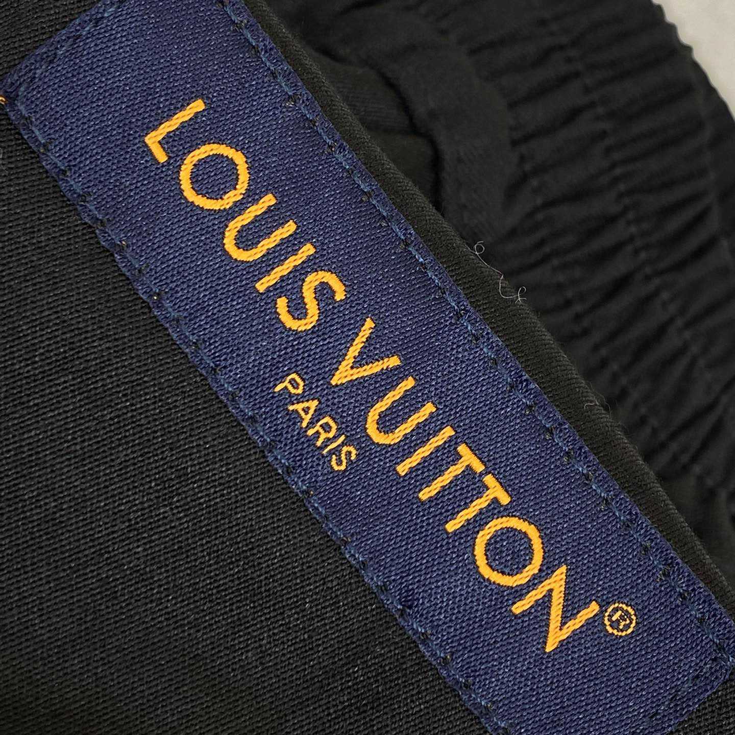 Louis Vuitton Drawstring Wool Pants  1AGJIW - EUR FASHION