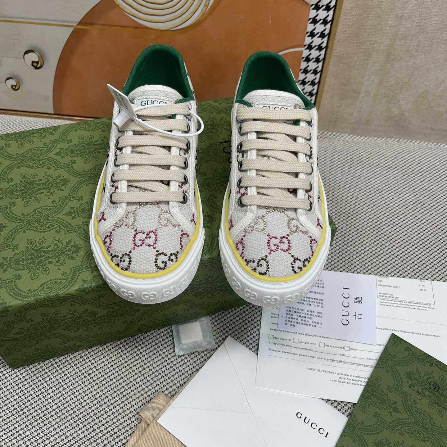 Gucci Crystal Low Top Sneakers  - EUR FASHION