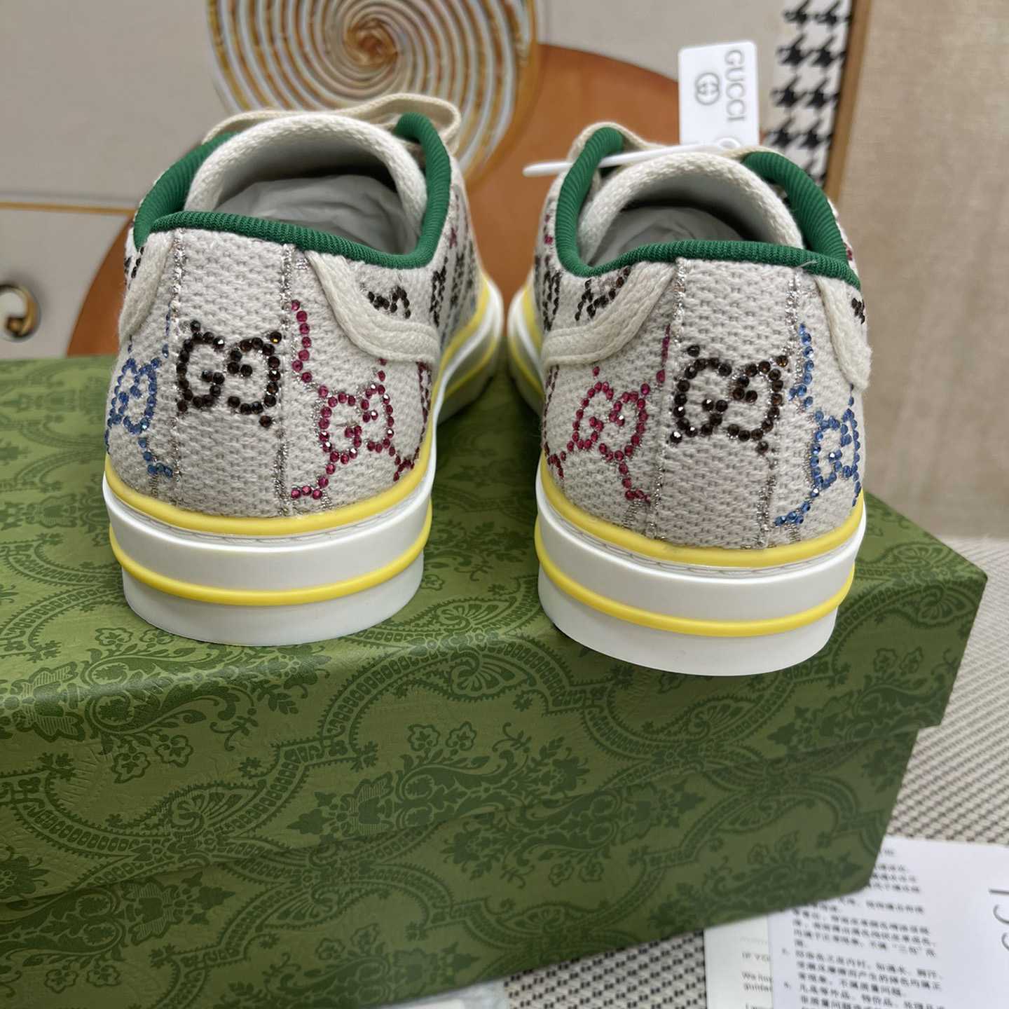 Gucci Crystal Low Top Sneakers  - EUR FASHION