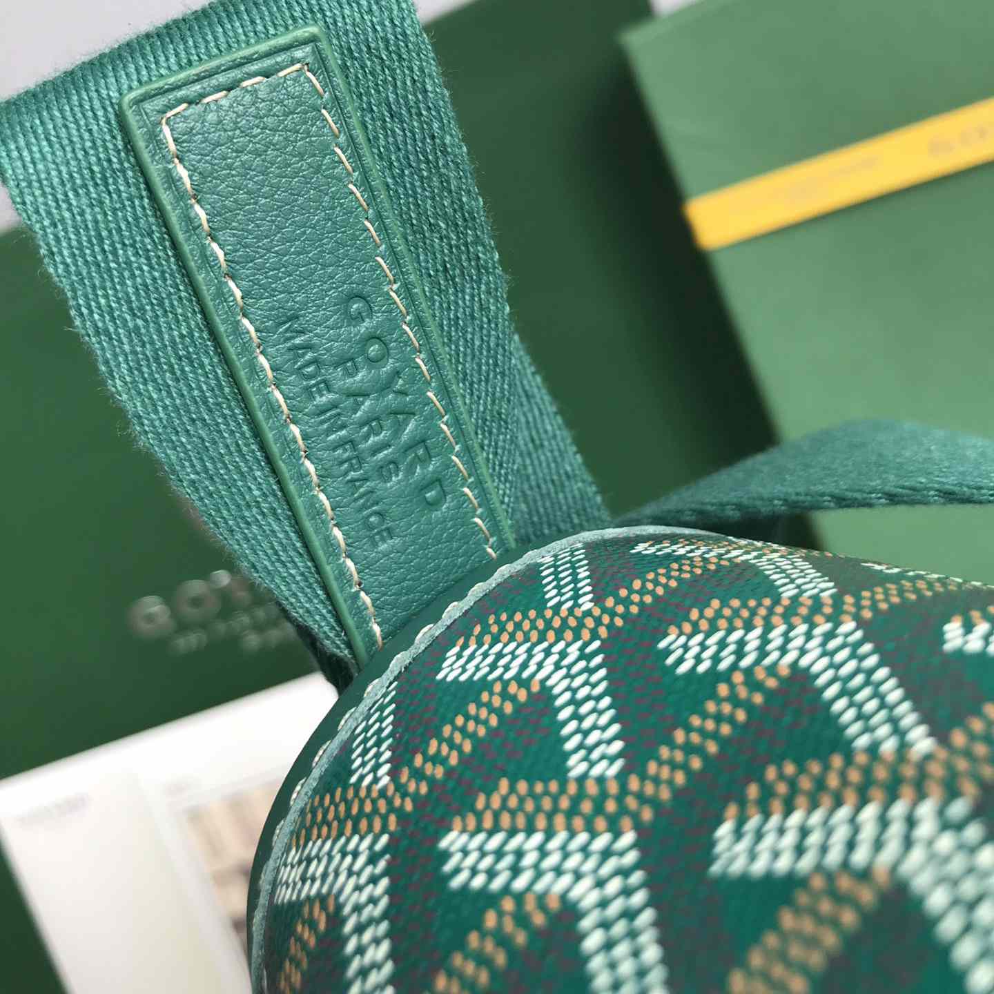Goyard Capetien MM Messenger Bag   - EUR FASHION