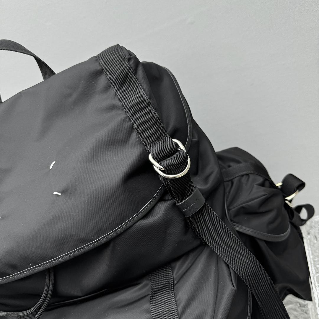 Maison Margiela Black High Tech XL Backpack - EUR FASHION