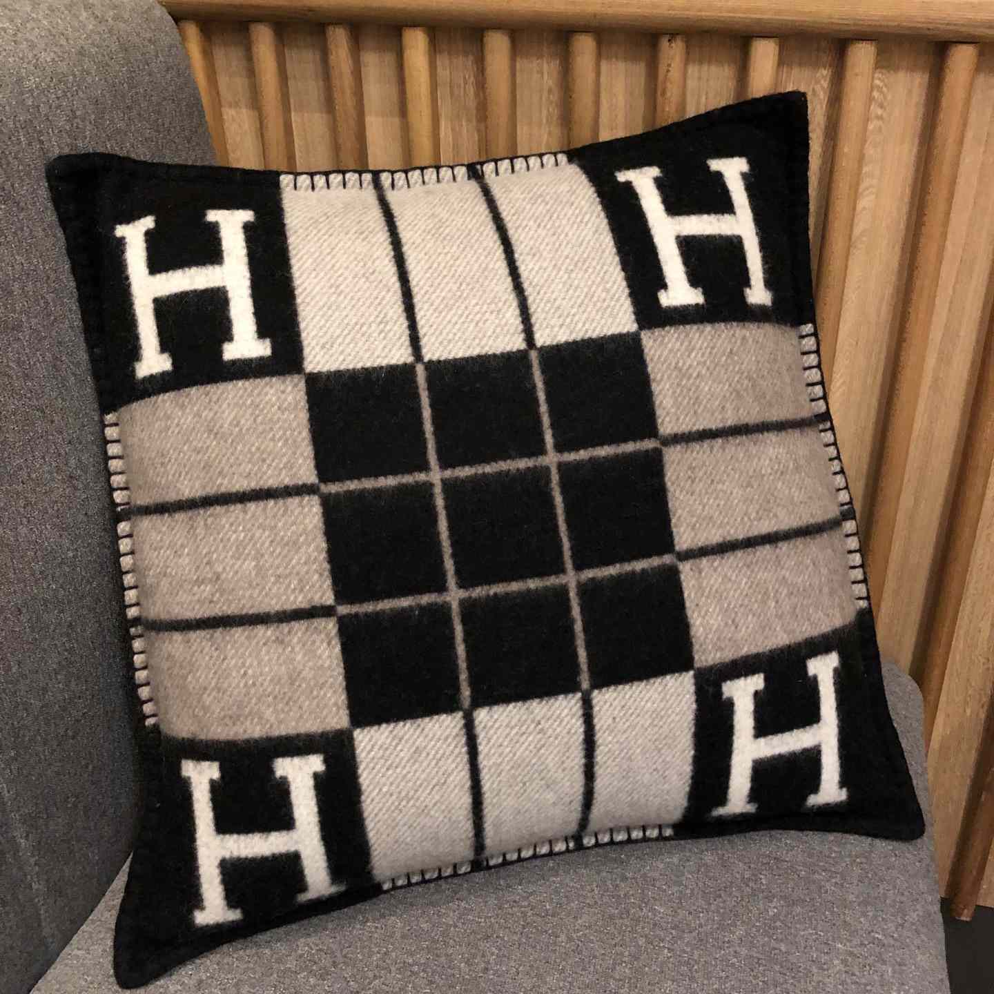 Hermes Avalon III Pillow,Small Model - EUR FASHION