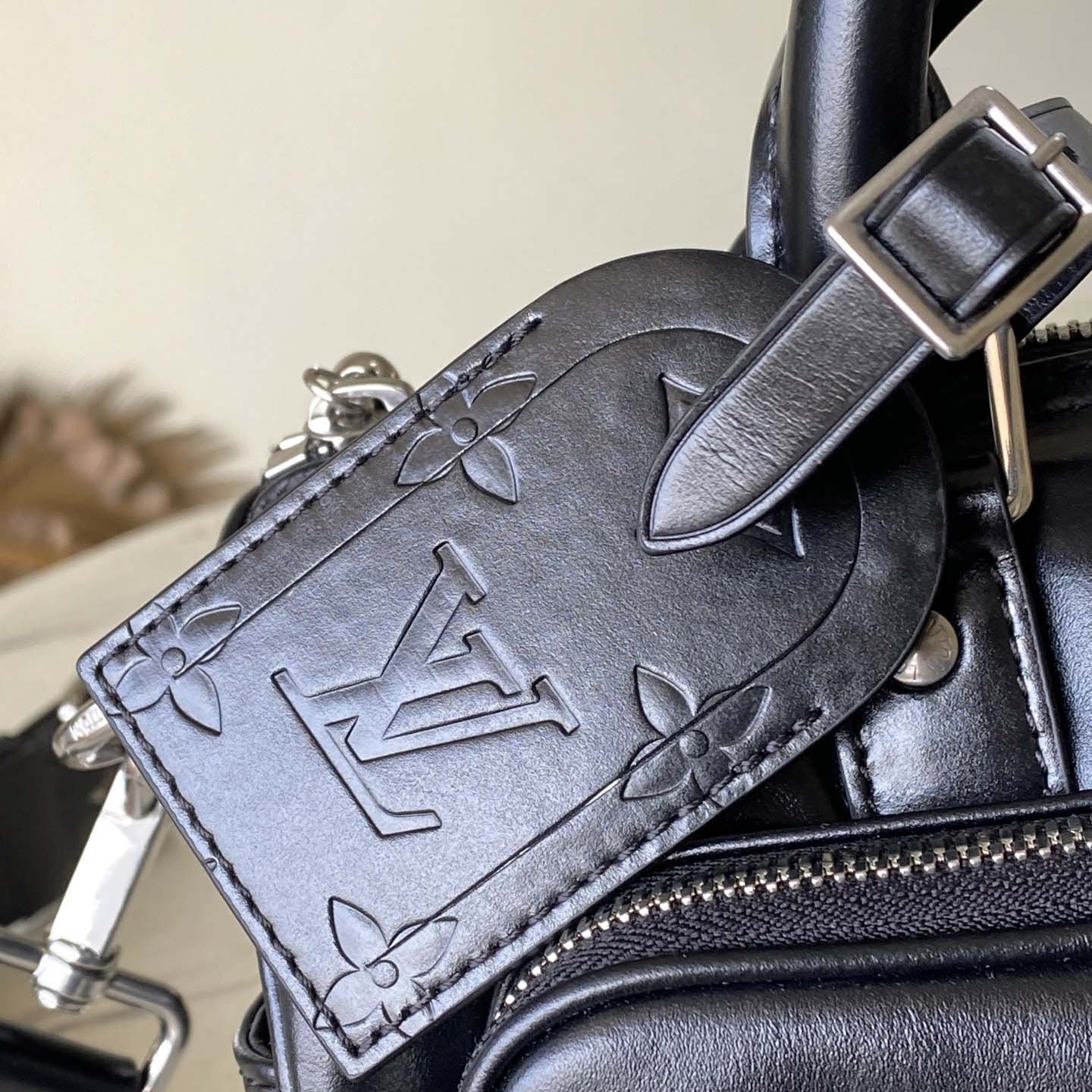 Louis Vuitton Keepall Cargo Bandoulière 25   M13988 - EUR FASHION