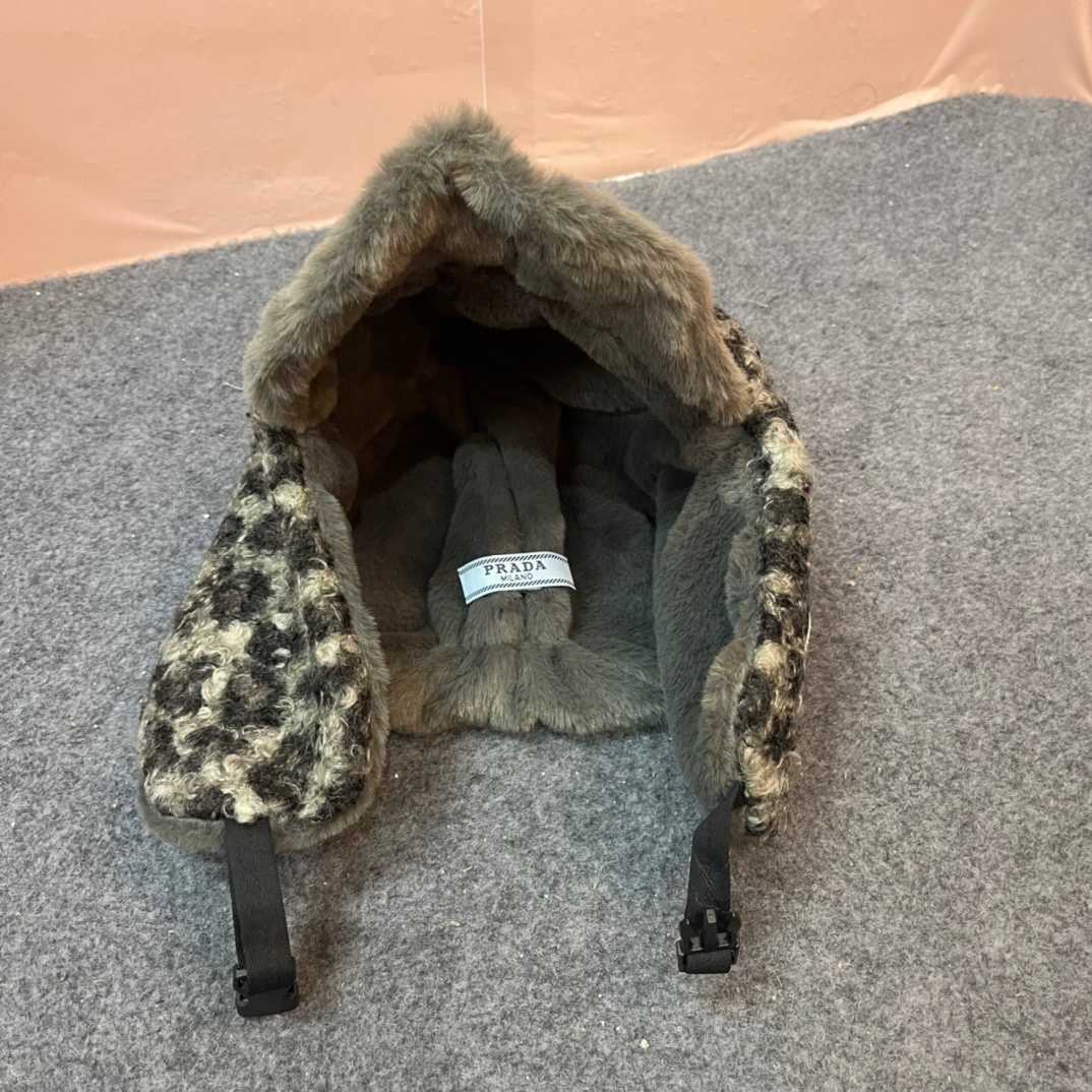 Prada Hat - EUR FASHION