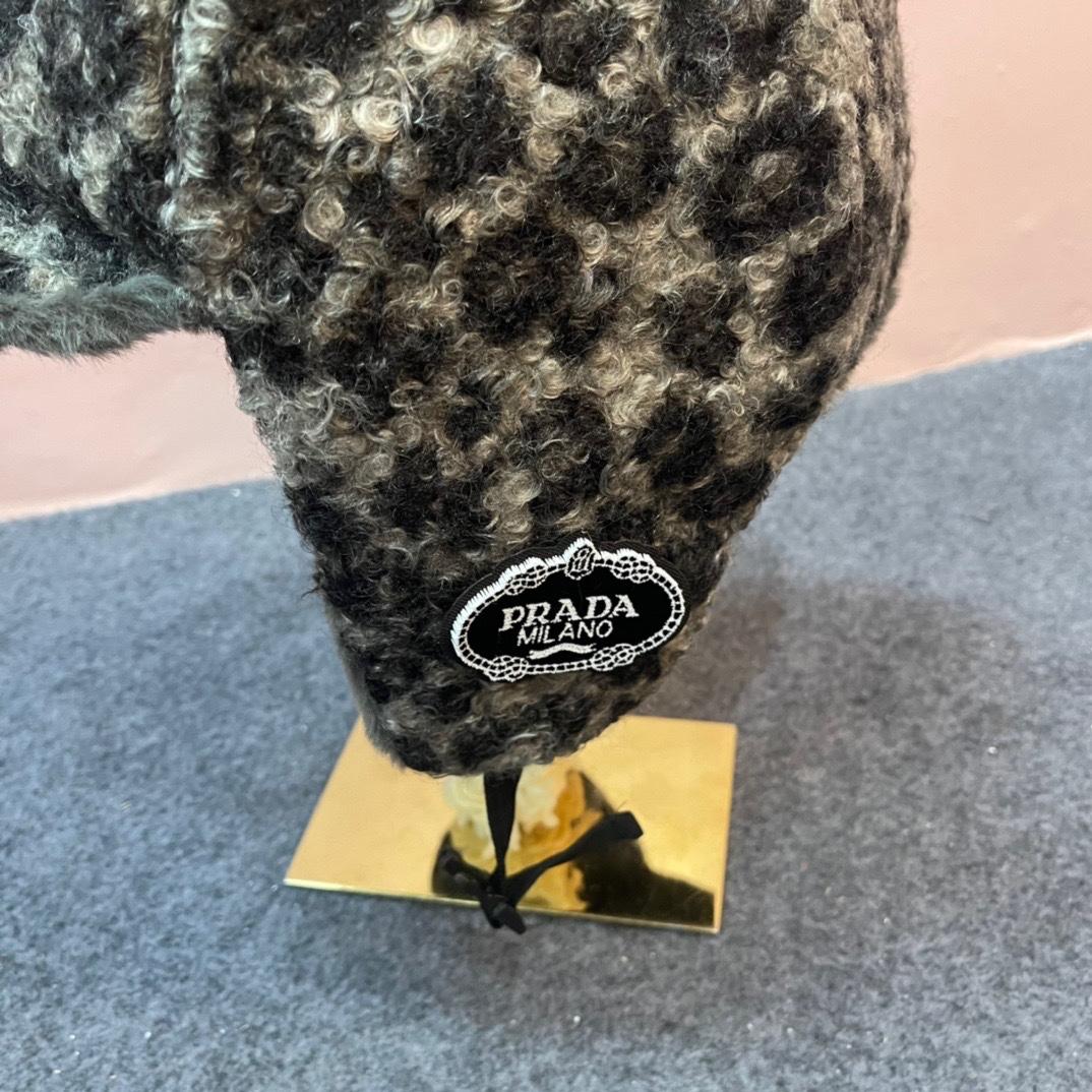 Prada Hat - EUR FASHION