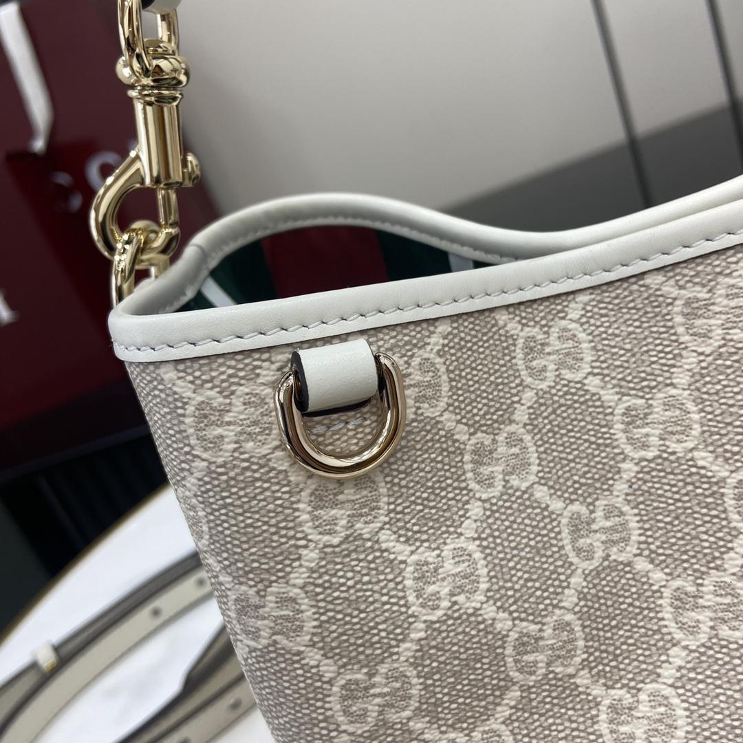 Gucci GG Emblem Mini Bucket Bag  - EUR FASHION