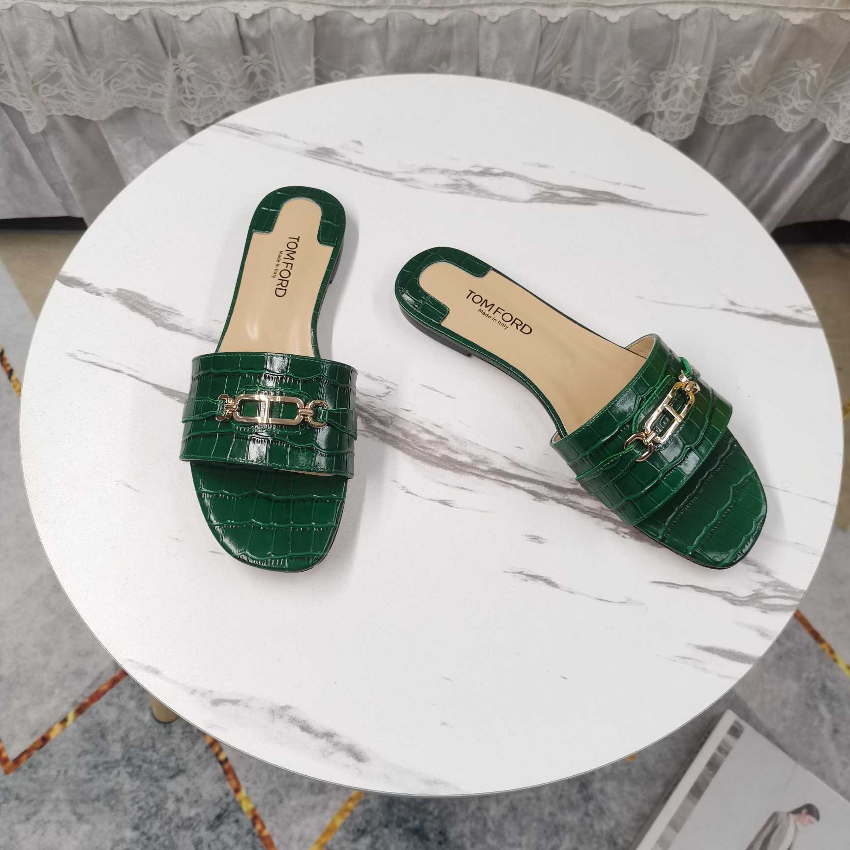 Tom Ford Whitney Slides - EUR FASHION